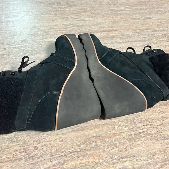 Coach Kenna wedge suede ankle boots with Sherpa - Picture 8 of 16